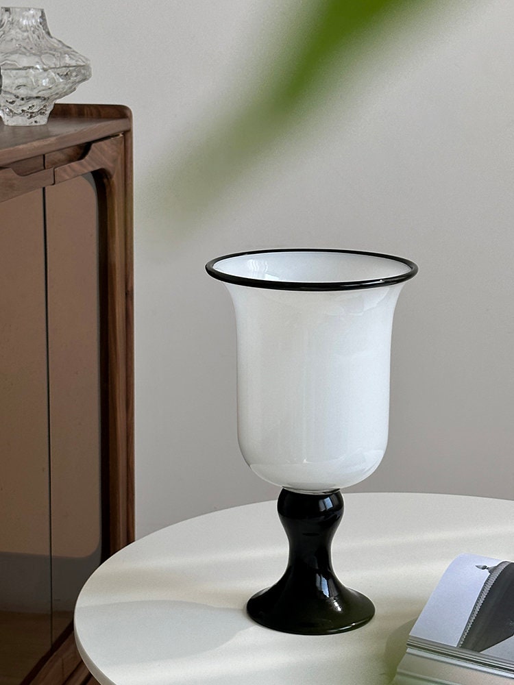 Elegance Glass Flower Vase-4